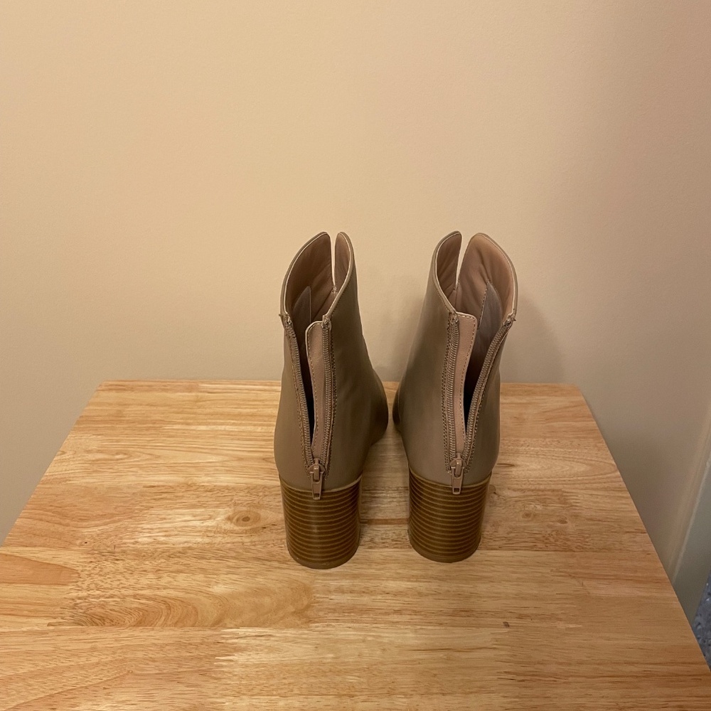 Booties - Picture 3 of 4